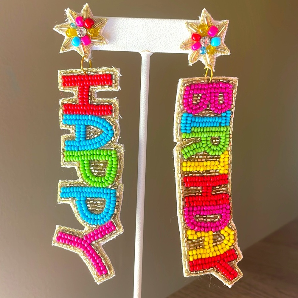 🎉❤️Multicolor Beaded Happy Birthday Earrings